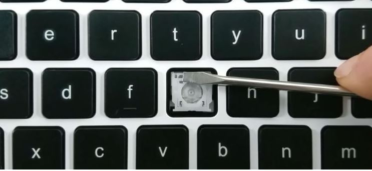 how to remove laptop keycaps